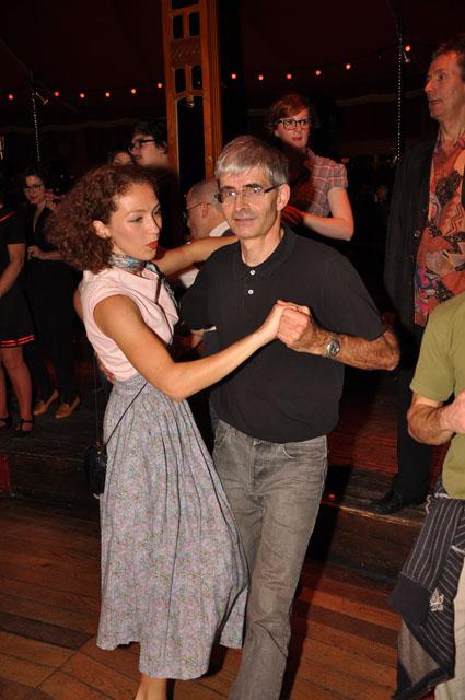 min 2011 12 10 cabaret sauvage 271